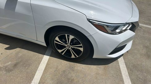 Used 2022 Nissan Sentra SV image 2