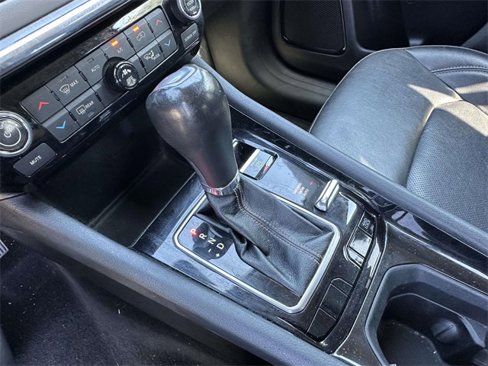 Used 2022 Jeep Compass Limited image 33
