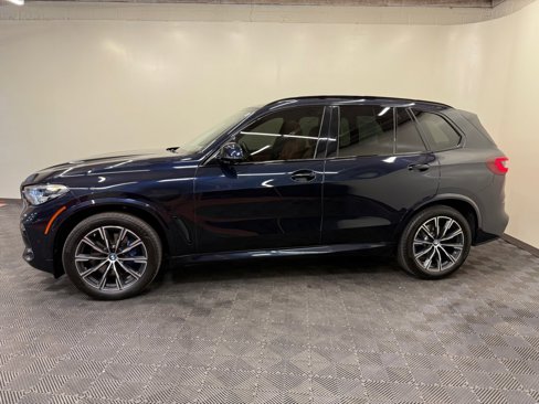 Used 2023 BMW X5 xDrive40i w/ M Sport Package image 5