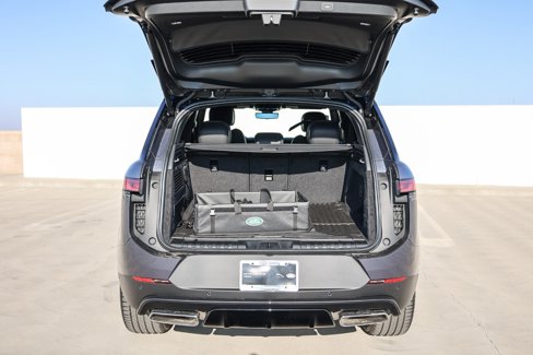 New 2025 Land Rover Range Rover Sport SE image 28