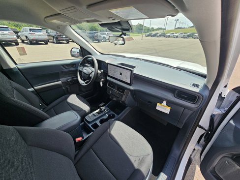 New 2025 Ford Maverick XL image 23