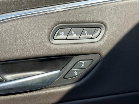 Used 2024 Cadillac Escalade Sport w/ LPO, ONYX Package image 21