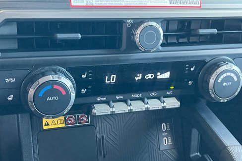 New 2025 Toyota 4Runner TRD Off-Road Premium image 17