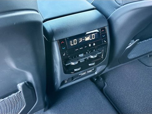New 2025 Jeep Grand Cherokee Summit image 18