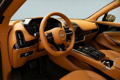 New 2025 Aston Martin DBX 707 image 21