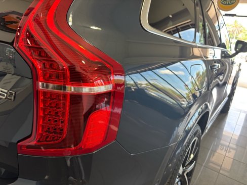 Used 2024 Volvo XC90 B5 Plus w/ Protection Package Premier image 46