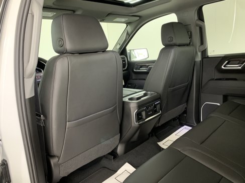 New 2026 GMC Sierra 1500 SLT w/ SLT Convenience Package image 47