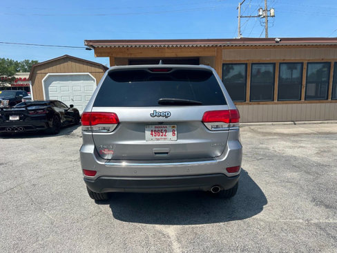 Used 2018 Jeep Grand Cherokee Limited image 4