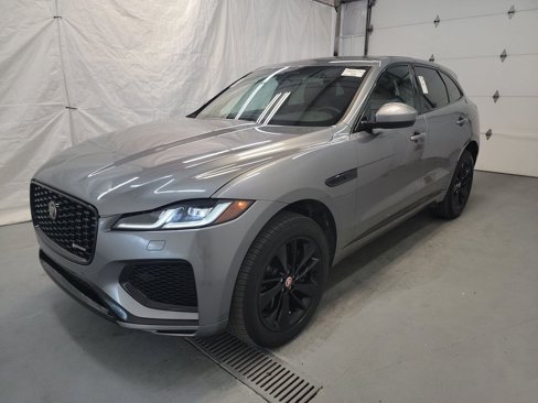 Used 2023 Jaguar F-PACE R-Dynamic S image 1