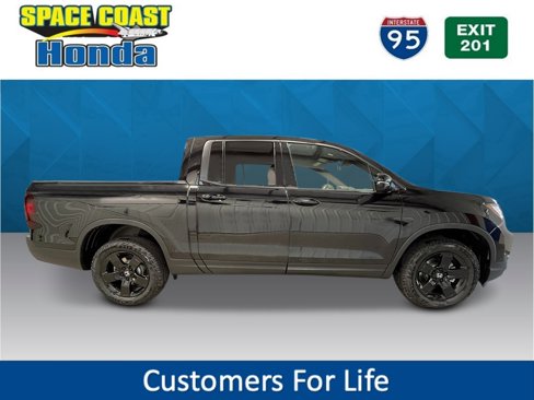 New 2026 Honda Ridgeline Black Edition image 2