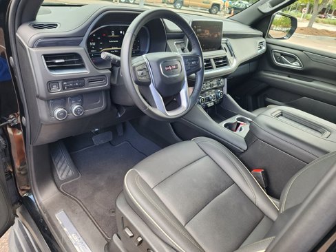Certified 2023 GMC Yukon SLT image 11