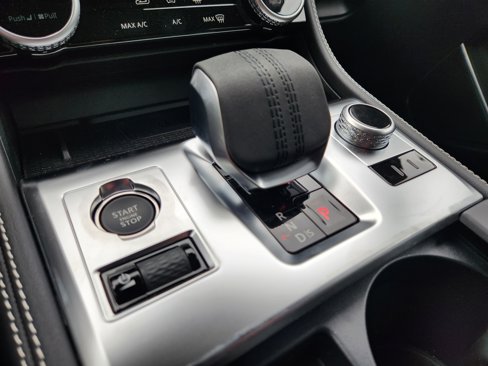 New 2026 Jaguar F-PACE R-Dynamic S image 11