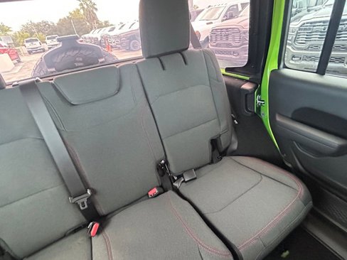 New 2025 Jeep Wrangler Unlimited Rubicon image 14