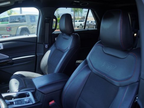 Used 2024 Ford Explorer ST-Line w/ Equipment Group 401A image 20
