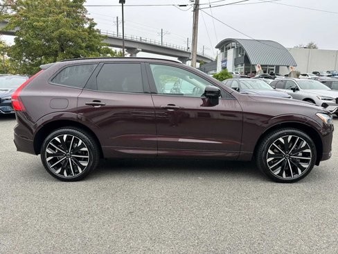 New 2026 Volvo XC60 B5 Ultra w/ Protection Package image 3