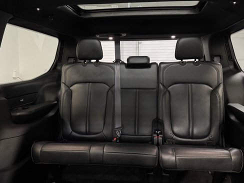 Used 2022 Jeep Wagoneer Series II w/ Premium Group I image 33