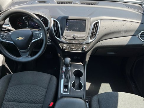 Used 2022 Chevrolet Equinox LT image 11