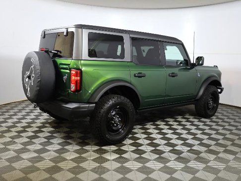 Certified 2023 Ford Bronco Black Diamond image 5