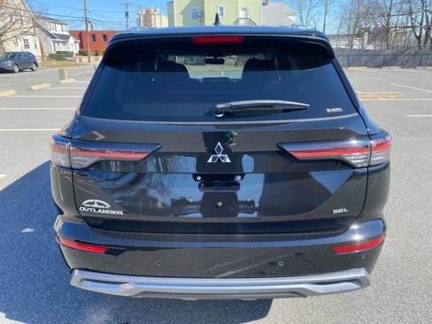 New 2025 Mitsubishi Outlander SEL image 6