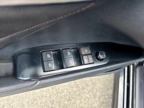 Used 2018 Toyota Camry XLE w/ Audio Package image 12