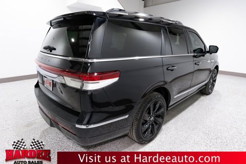 Used 2024 Lincoln Navigator Reserve w/ Equipment Group 201A image 5