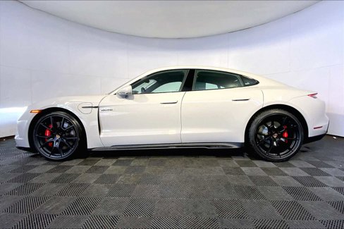 New 2025 Porsche Taycan GTS image 2