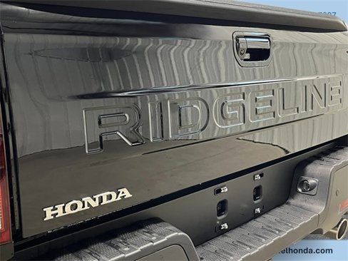 New 2026 Honda Ridgeline Black Edition image 6