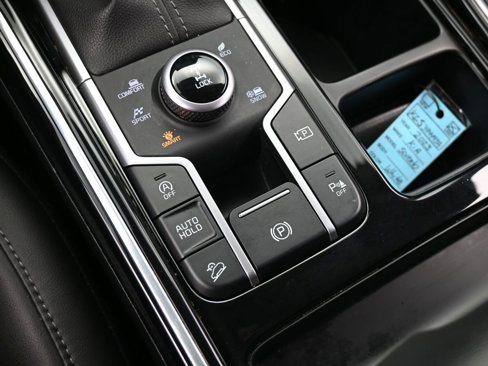 Used 2023 Kia Sorento SX image 26