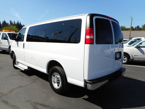 Used 2016 Chevrolet Express 3500 LT w/ LT Preferred Equipment Group image 9
