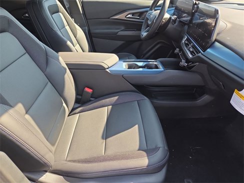New 2026 Chevrolet Equinox EV LT image 26