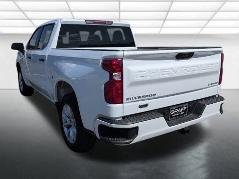 New 2025 Chevrolet Silverado 1500 Custom image 2