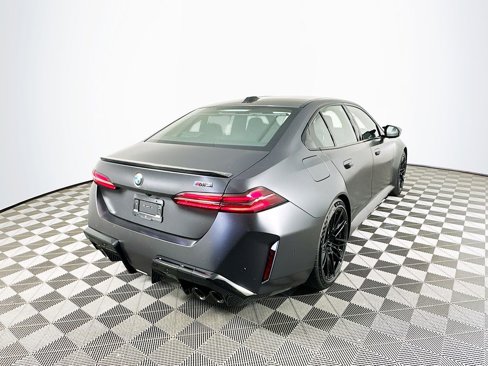 New 2026 BMW M5 w/ Carbon Package image 9