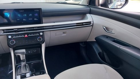Used 2025 Hyundai Tucson SEL image 14
