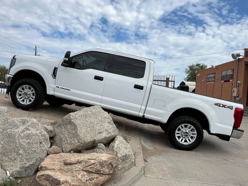Used 2018 Ford F250 XLT image 1