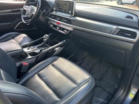 Used 2020 Kia Telluride S image 10