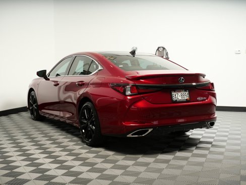 Certified 2025 Lexus ES 350 w/ Premium Package image 5