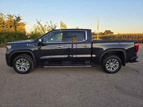 New 2026 GMC Sierra 1500 Denali w/ Technology Package image 10