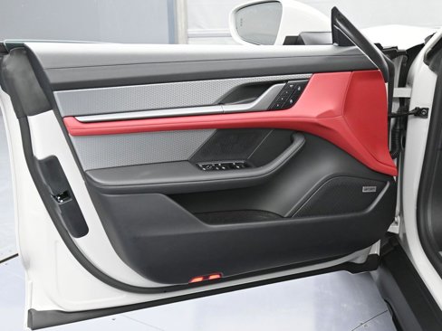 New 2025 Porsche Taycan 4S image 16