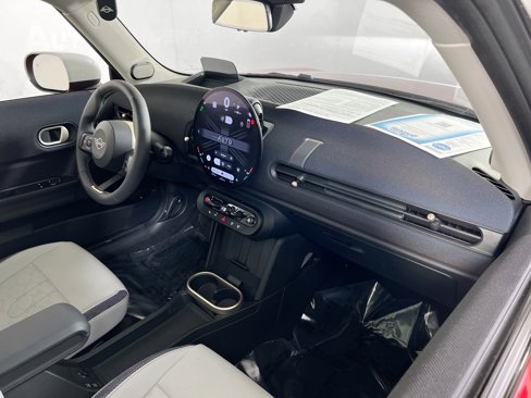 Used 2025 MINI Cooper S image 26