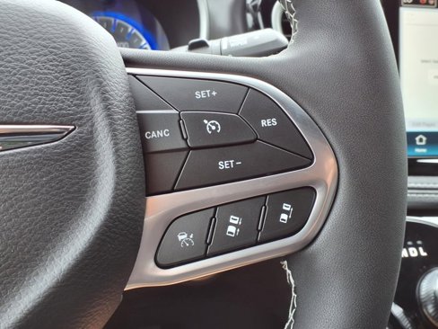 New 2026 Chrysler Pacifica Select image 19