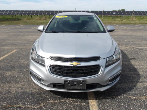 Used 2016 Chevrolet Cruze LT image 3