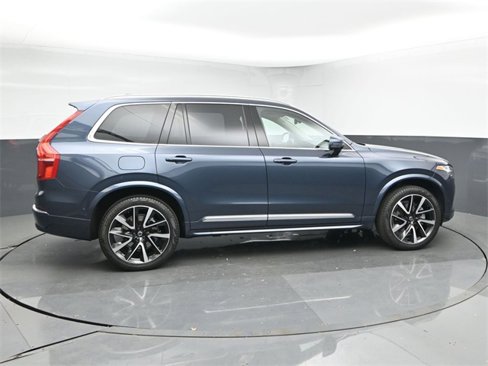 Used 2025 Volvo XC90 B6 Plus w/ Protection Package Premier image 8