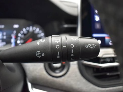 Used 2024 Jeep Compass Latitude image 25