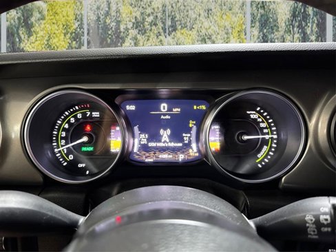 Used 2023 Jeep Wrangler Unlimited w/ 8.4" Radio Group image 17