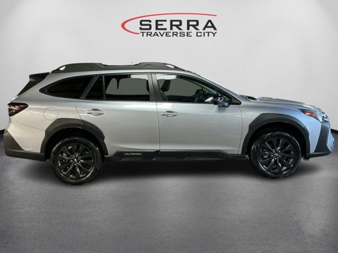 Certified 2025 Subaru Outback Onyx Edition image 4