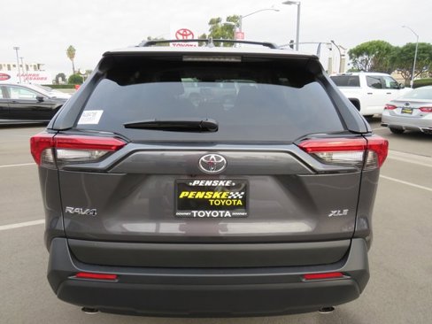 New 2025 Toyota RAV4 XLE image 9
