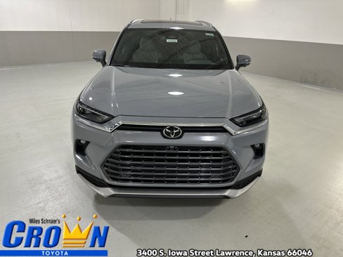 New 2026 Toyota Grand Highlander AWD Hybrid image 3