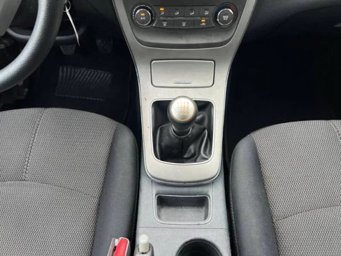 Used 2014 Nissan Sentra S image 20