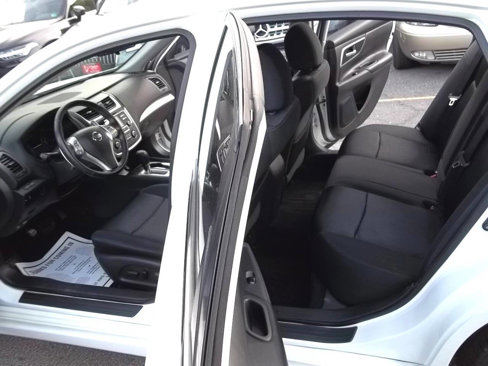 Used 2016 Nissan Altima 2.5 SR image 6