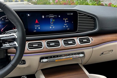 New 2026 Mercedes-Benz GLS 450 4MATIC image 7